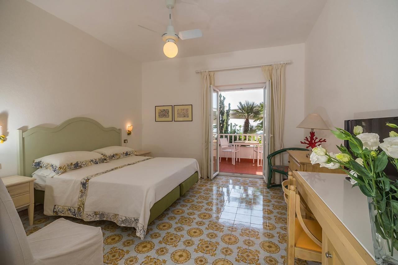 Hotel Villa Maria Sant'Angelo  Экстерьер фото