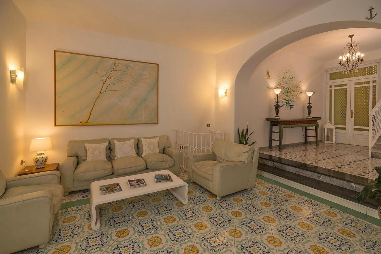 Hotel Villa Maria Sant'Angelo  Экстерьер фото